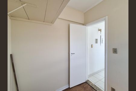 Apartamento para alugar com 187m², 3 quartos e 1 vaga Apartamento para alugar com 187m², 3 quartos e 1 vagaQuarto de Serviço