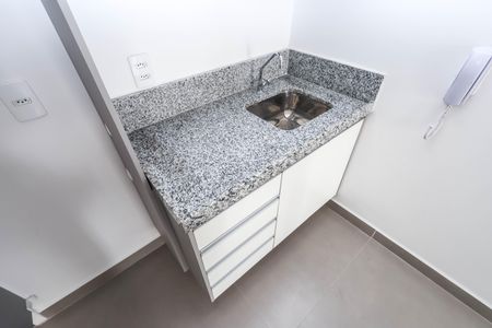 Studio para alugar com 33m², 1 quarto e sem vaga Studio para alugar com 33m², 1 quarto e sem vagaSala e Cozinha