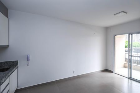Studio para alugar com 33m², 1 quarto e sem vaga Studio para alugar com 33m², 1 quarto e sem vagaSala e Cozinha