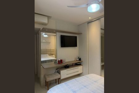 Casa de condomínio à venda com 117m², 4 quartos e 2 vagasQuarto