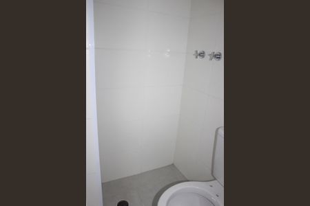 Apartamento para alugar com 110m², 3 quartos e 2 vagasBanheiro da lavanderia