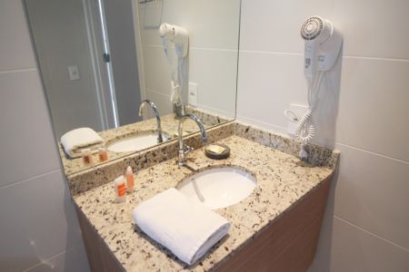 Studio para alugar com 27m², 1 quarto e sem vaga Studio para alugar com 27m², 1 quarto e sem vagaBanheiro