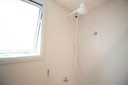 Banheiro de kitnet/studio à venda com 1 quarto, 27m² em Vila Olímpia, São Paulo