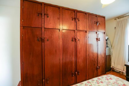 Casa de condomínio à venda com 200m², 3 quartos e 1 vagaQuarto 1 - Suíte 