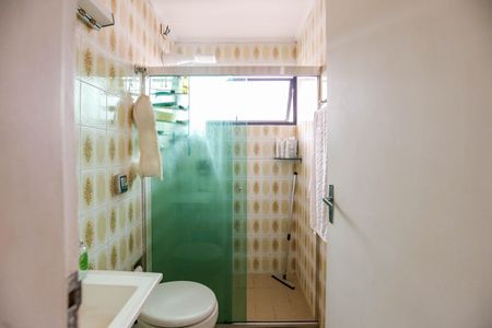 Casa de condomínio à venda com 200m², 3 quartos e 1 vagaBanheiro Social