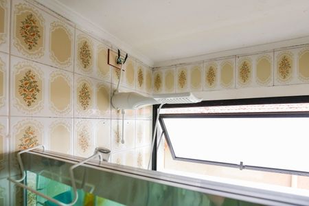 Casa de condomínio à venda com 200m², 3 quartos e 1 vagaBanheiro Social