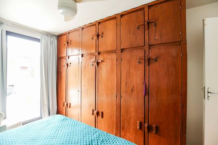 Casa de condomínio à venda com 200m², 3 quartos e 1 vagaQuarto 3