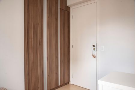 Apartamento à venda com 78m², 3 quartos e 2 vagasQuarto 2