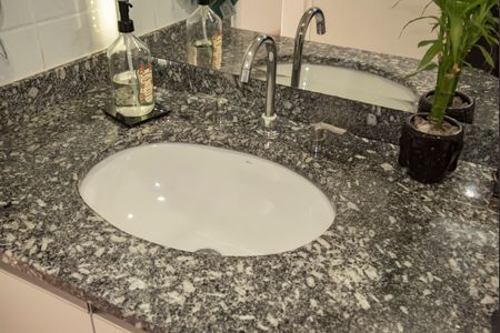 Apartamento à venda com 78m², 3 quartos e 2 vagasBanheiro