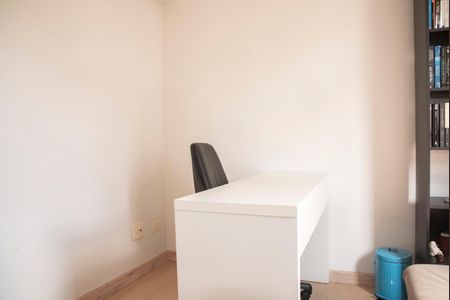 Apartamento à venda com 78m², 3 quartos e 2 vagasQuarto 2