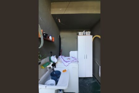 Casa à venda com 155m², 2 quartos e 2 vagasÁrea de Serviço