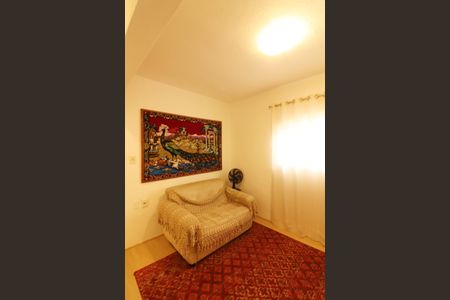 Casa à venda com 155m², 2 quartos e 2 vagasEscritório