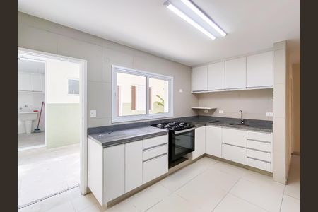 Casa à venda com 126m², 3 quartos e 1 vaga Casa à venda com 126m², 3 quartos e 1 vagaCozinha