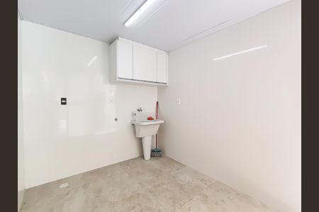 Casa à venda com 126m², 3 quartos e 1 vaga Casa à venda com 126m², 3 quartos e 1 vagaÁrea de Serviço