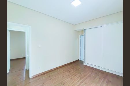 Casa à venda com 126m², 3 quartos e 1 vaga Casa à venda com 126m², 3 quartos e 1 vagaSuíte 1