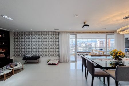 Apartamento à venda com 3 quartos, 224m² em Vila Gomes Cardim, São Paulo