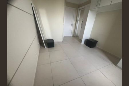 Apartamento à venda com 120m², 2 quartos e 2 vagasFoto 01