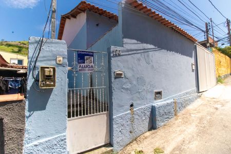 Casa para alugar com 55m², 1 quarto e sem vaga Casa para alugar com 55m², 1 quarto e sem vagaPlaquinha