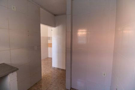 Casa para alugar com 55m², 1 quarto e sem vaga Casa para alugar com 55m², 1 quarto e sem vagaCozinha