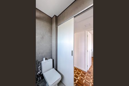 Apartamento à venda com 90m², 2 quartos e 1 vaga Apartamento à venda com 90m², 2 quartos e 1 vagaBanheiro