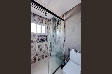 Apartamento à venda com 90m², 2 quartos e 1 vaga Apartamento à venda com 90m², 2 quartos e 1 vagaBanheiro