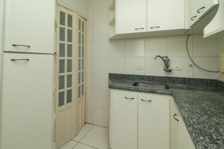 Apartamento à venda com 52m², 2 quartos e 1 vagaCozinha