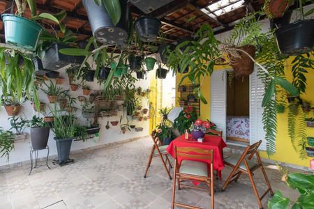 Casa à venda com 135m², 3 quartos e 2 vagasVaranda