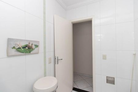 Casa à venda com 135m², 3 quartos e 2 vagasBanheiro Social