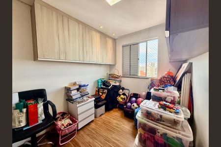 Apartamento à venda com 80m², 3 quartos e 2 vagasQuarto