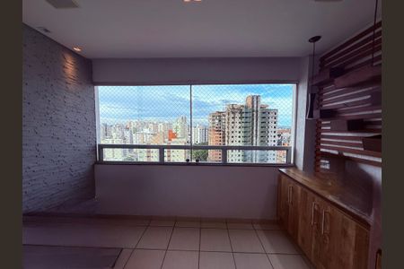 Apartamento à venda com 80m², 3 quartos e 2 vagasSala