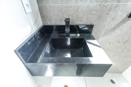 Casa para alugar com 156m², 3 quartos e 4 vagasBanheiro Social