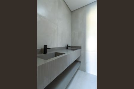 Casa para alugar com 156m², 3 quartos e 4 vagasBanheiro da Suíte