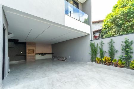 Casa para alugar com 156m², 3 quartos e 4 vagasGaragem