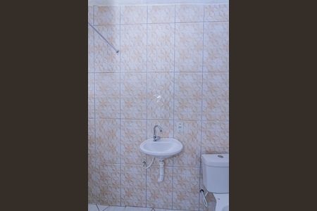 Casa para alugar com 35m², 2 quartos e sem vagaBanheiro