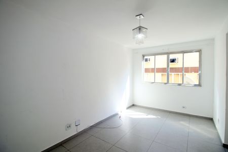 Sala de apartamento para alugar com 2 quartos, 55m² em Colégio, Rio de Janeiro