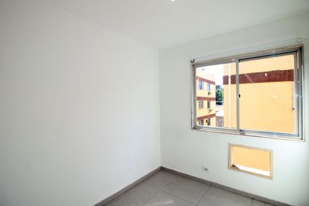 Quarto 2 de apartamento para alugar com 2 quartos, 55m² em Colégio, Rio de Janeiro