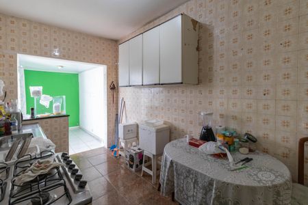 Casa à venda com 115m², 5 quartos e 1 vagaCasa 2 - Sala e Cozinha