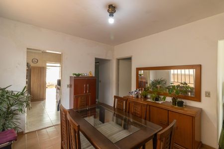 Casa à venda com 115m², 5 quartos e 1 vagaSala de Jantar 