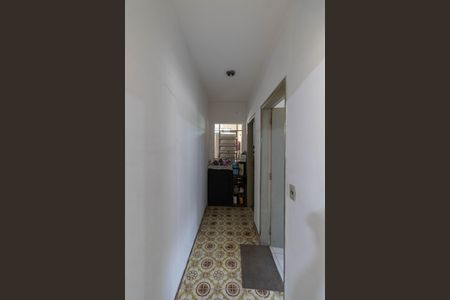 Casa à venda com 115m², 5 quartos e 1 vagaCorredor