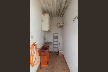 Casa à venda com 115m², 5 quartos e 1 vagaCasa 2 - Área de Serviço 