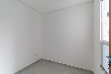 Quarto 1 de apartamento para alugar com 2 quartos, 32m² em Vila Bela, São Paulo