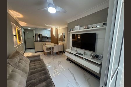 Apartamento à venda com 3 quartos, 80m² em Jardim Tupanci, Barueri