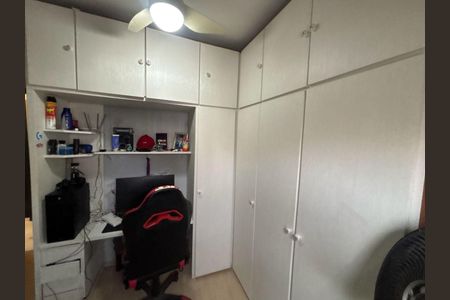 Apartamento à venda com 3 quartos, 80m² em Jardim Tupanci, Barueri