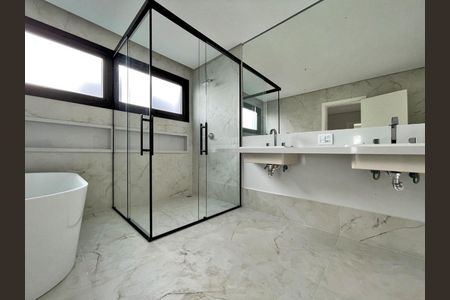 Casa à venda com 4 quartos, 350m² em Parque Sinai, Santana de Parnaíba