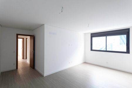 Apartamento à venda com 158m², 4 quartos e 4 vagas Apartamento à venda com 158m², 4 quartos e 4 vagasSuíte 2
