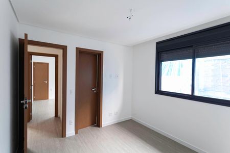 Apartamento à venda com 158m², 4 quartos e 4 vagas Apartamento à venda com 158m², 4 quartos e 4 vagasSuíte 1