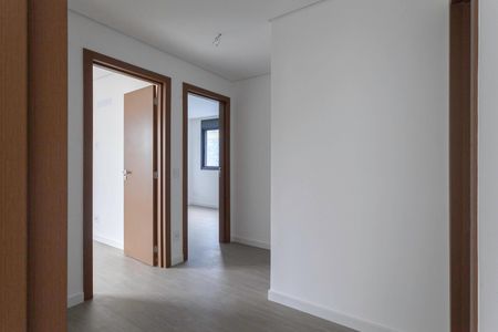 Apartamento à venda com 158m², 4 quartos e 4 vagas Apartamento à venda com 158m², 4 quartos e 4 vagasCorredor