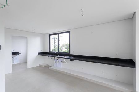 Apartamento à venda com 158m², 4 quartos e 4 vagas Apartamento à venda com 158m², 4 quartos e 4 vagasCozinha