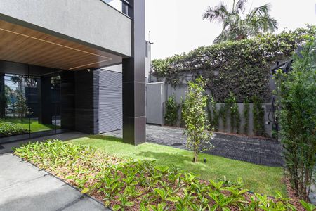 Apartamento à venda com 158m², 4 quartos e 4 vagas Apartamento à venda com 158m², 4 quartos e 4 vagasJardim