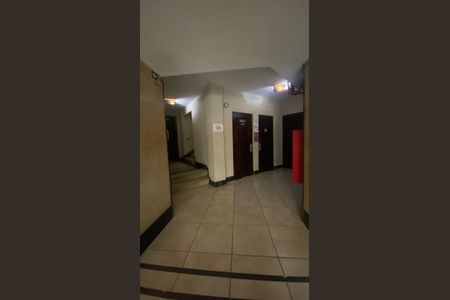 Apartamento à venda com 59m², 1 quarto e sem vagaHall social